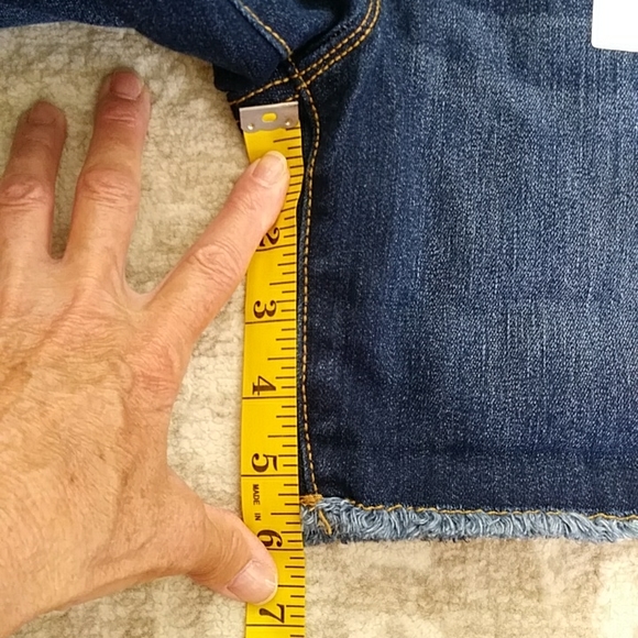 NEW Old Navy Mid-Length Stretch Extensible Denim Shorts Girls 12R Dark Wash - Picture 15 of 15
